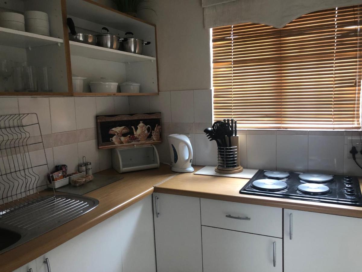 Acacia Westdene B&B Bloemfontein Esterno foto
