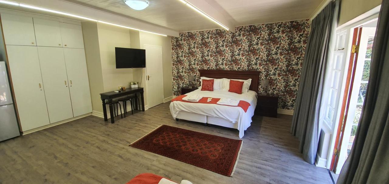Acacia Westdene B&B Bloemfontein Esterno foto