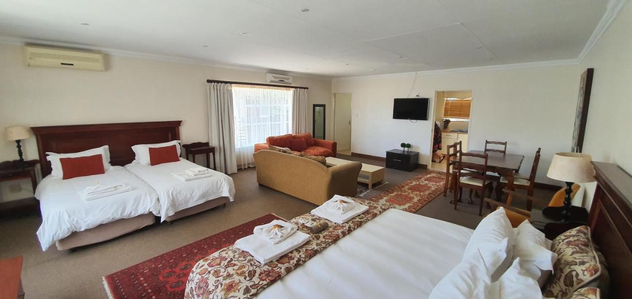 Acacia Westdene B&B Bloemfontein Esterno foto