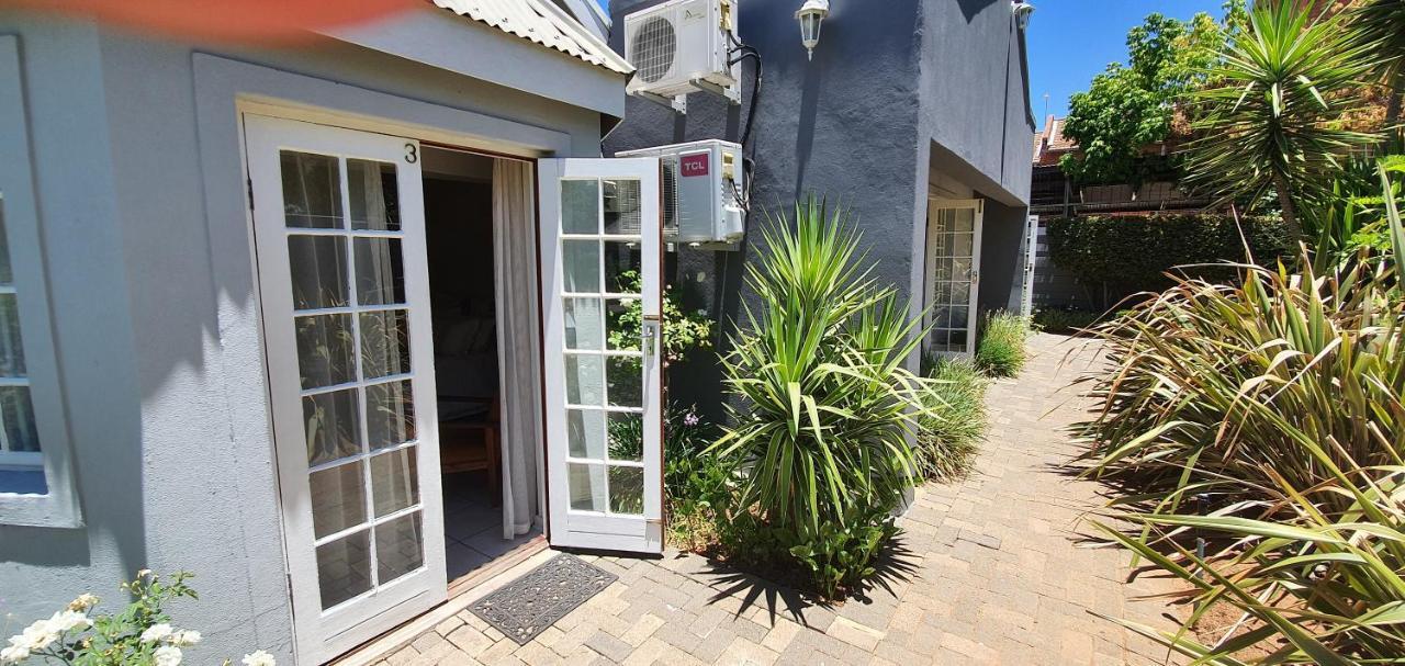 Acacia Westdene B&B Bloemfontein Esterno foto