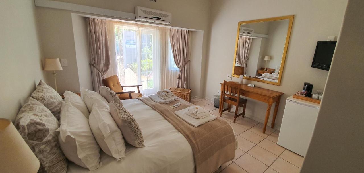 Acacia Westdene B&B Bloemfontein Esterno foto