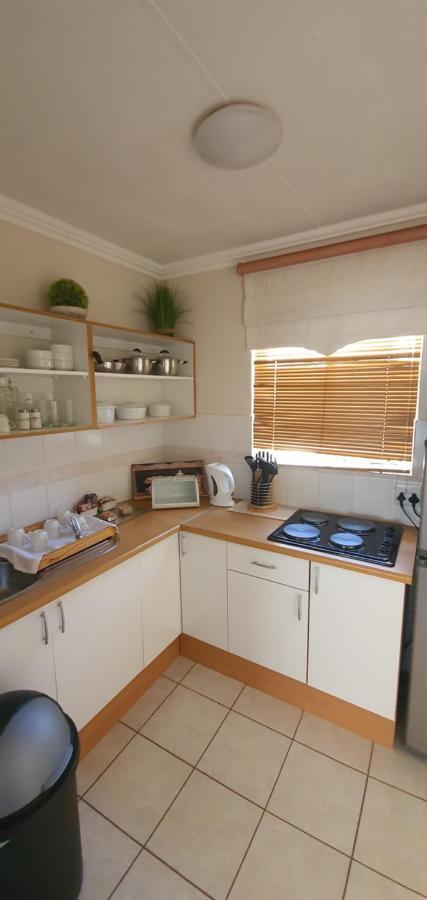 Acacia Westdene B&B Bloemfontein Esterno foto
